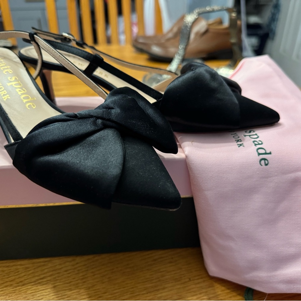 Kate Spade Black Bow Pointed Heels size 7
